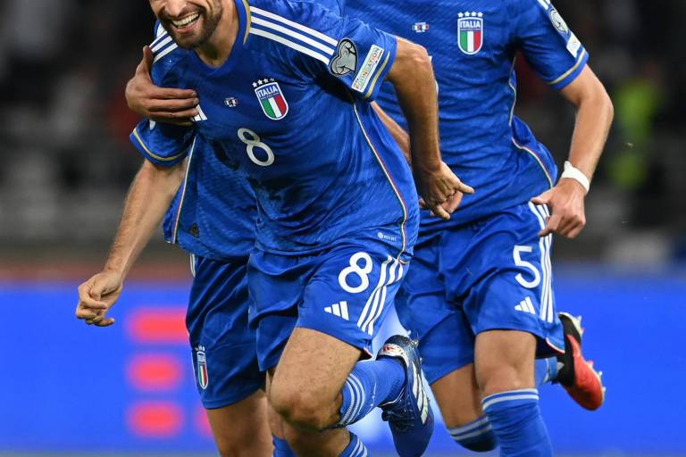 Victorias de Italia, Hungría y Dinamarca en eliminatorias rumbo a la Euro