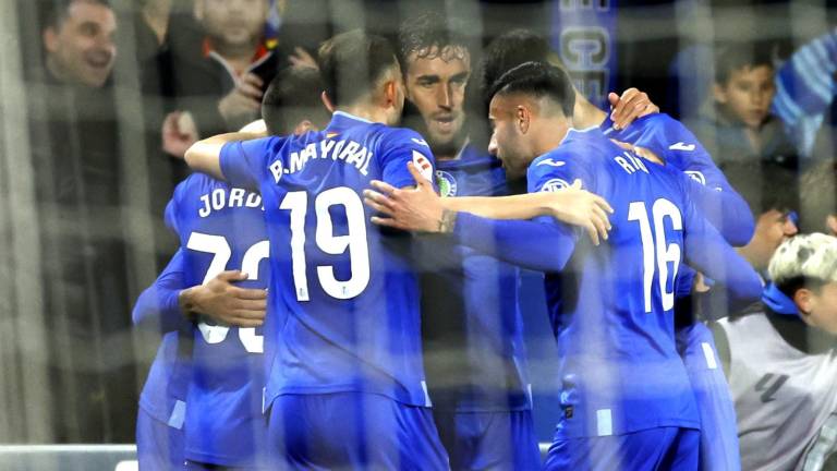 El Getafe se impuso al Granada, para mantener sus aspiraciones de calificar a copas europeas.
