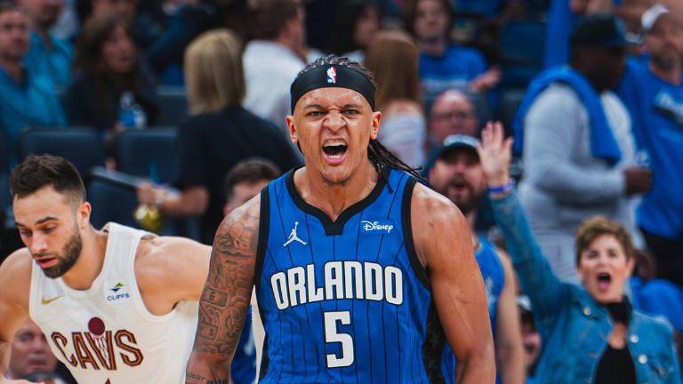 Paolo Banchero anotó 31 puntos por el Magic.