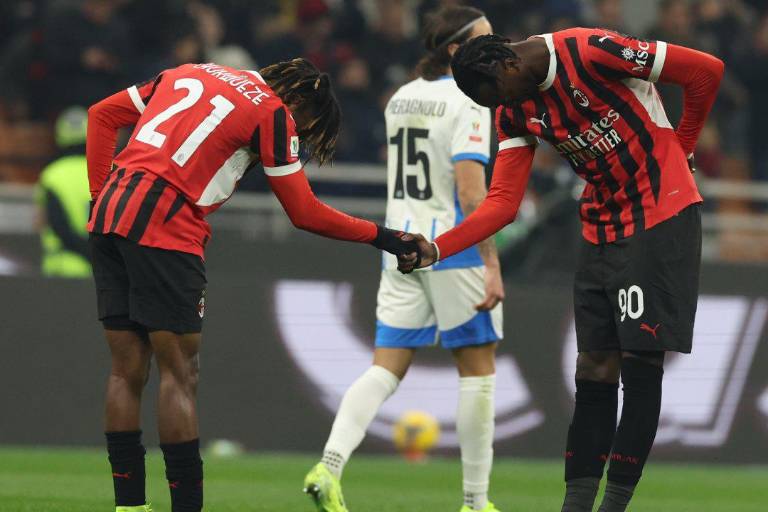 Milan se impone al Sassuolo para acceder a cuartos de final