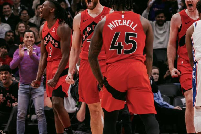 Toronto Raptors sorprende a Philadelphia 76ers en emocionante duelo