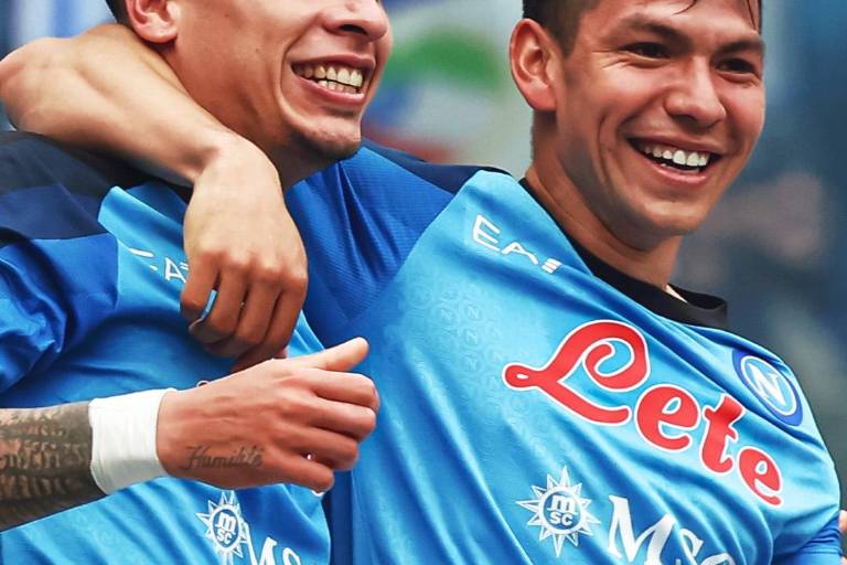 Chucky Lozano, primer mexicano campeón de la Serie A