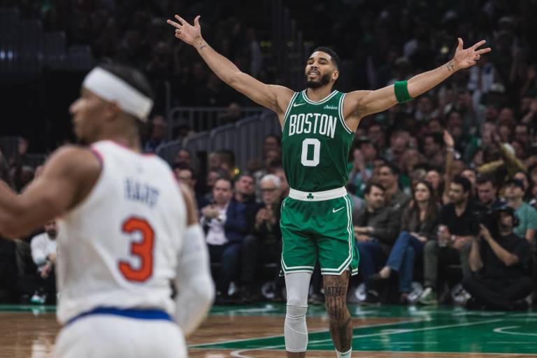 Los Celtics igualan el récord de triples de la NBA con 29 ante Knicks