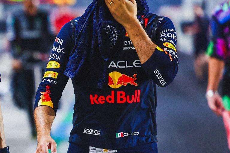 Pese a mal fin de semana, ‘Checo’ Pérez se mantiene como sublíder en campeonato de pilotos