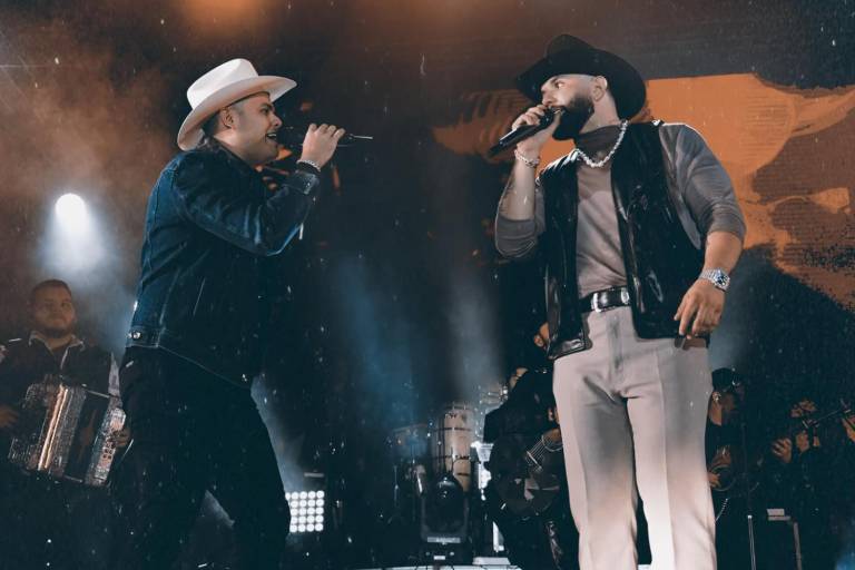Pone Carin León a bailar a los mochitenses con su Tour Cura Local 2023