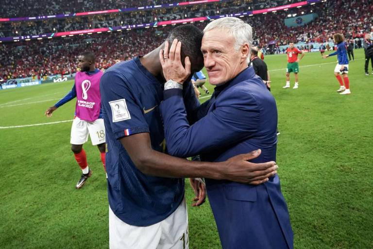 Virus ataca a selección francesa previo a la final