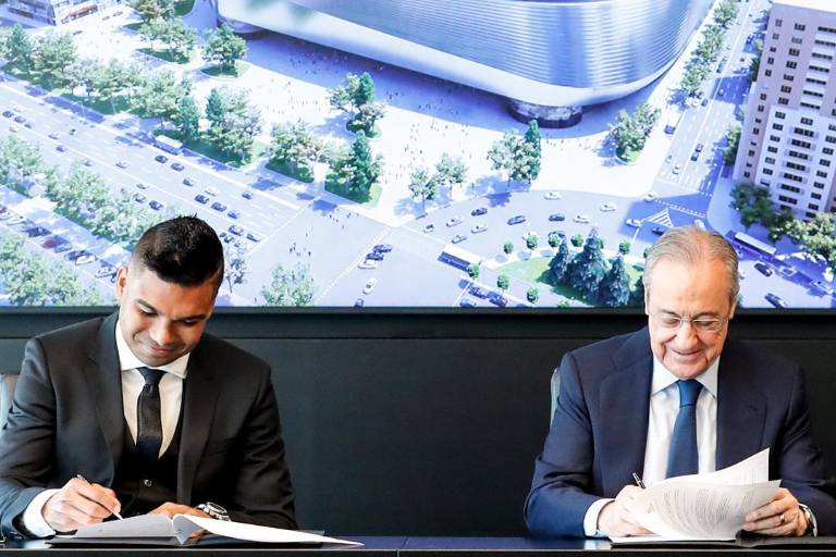 Casemiro renueva con el Real Madrid hasta 2025