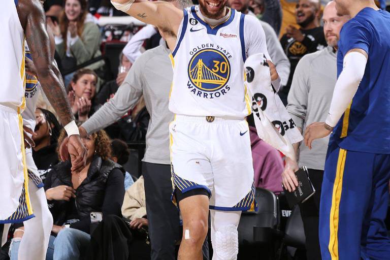 Golden State Warriors se clasifica a Playoffs