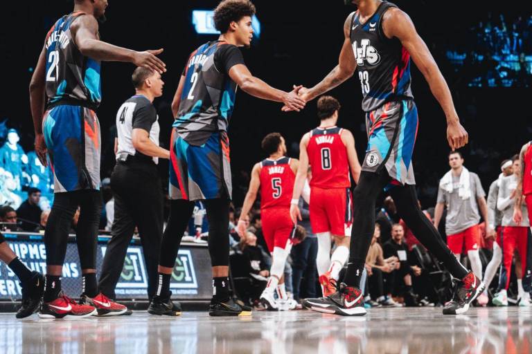 Los Nets aceleran en el último cuarto para imponerse a los Magic