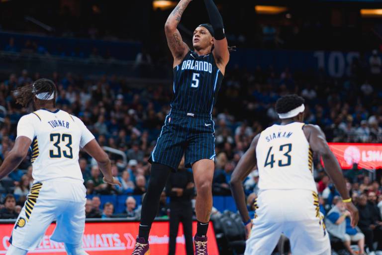Paolo Banchero empata récord del Magic con 37 puntos en la primera mitad