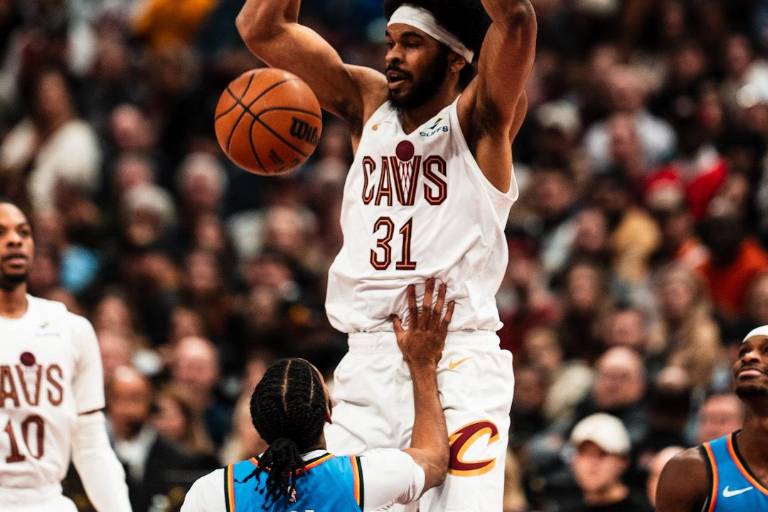 Los Cavaliers frenan a los Thunder en un duelo de titanes