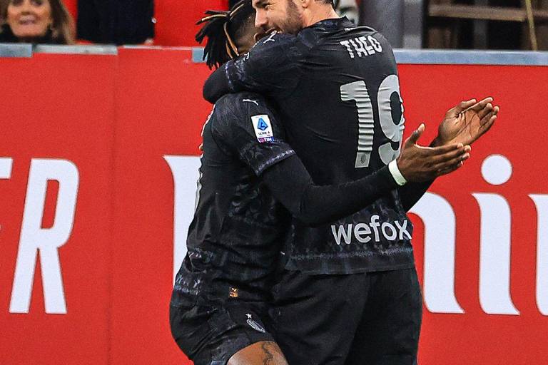 El Milán se asienta en el podio con triunfo ante el Napoli