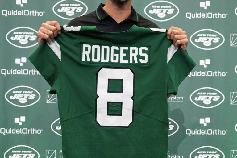 Aaron Rodgers cree que Jets puede ‘ganarlo todo’