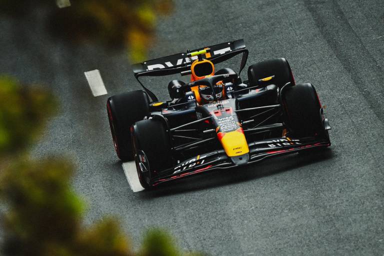 ‘Checo’ Pérez largará cuarto en el GP de Azerbaiyán; Charles Leclerc se quedó con la ‘pole’