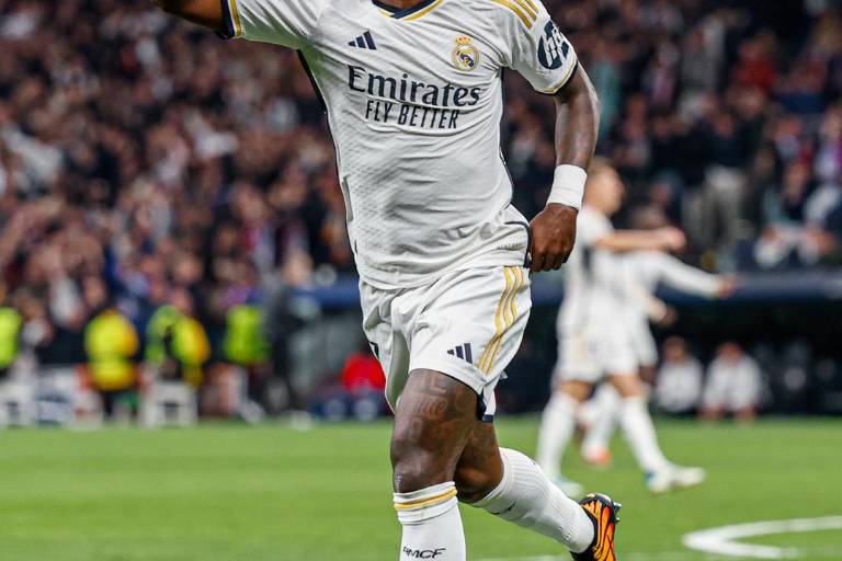 Real Madrid clasifica con apuros a los cuartos de la Champions