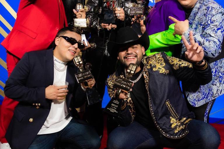 Bad Bunny se convierte en el Mejor Artista del Año en los Premios Latin Billboard 2022