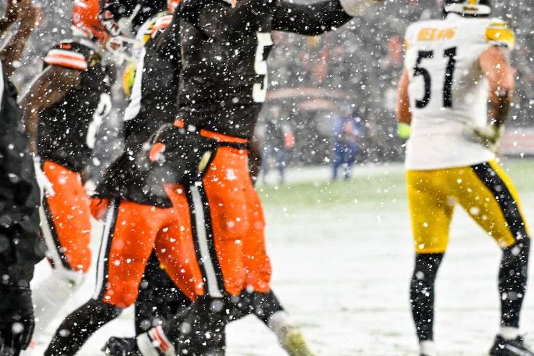 Los Cleveland Browns congelan a los Pittsburgh Steelers