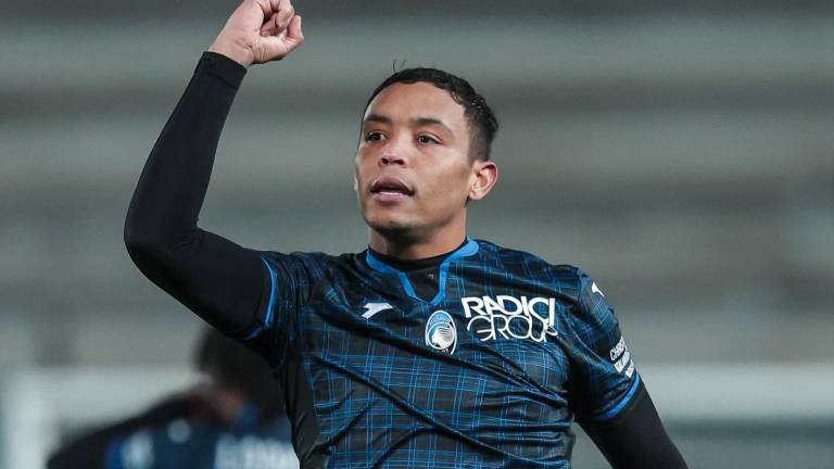 Luis Muriel fue la figura del Atalanta, que se impuso al Salernitana.