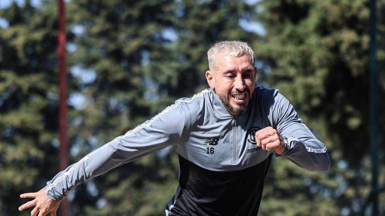 El debut de Héctor Herrera con Toluca deberá esperar.