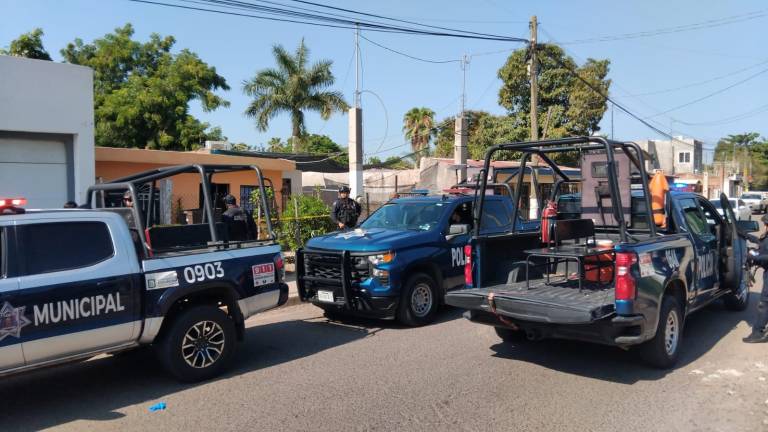 En Juntas del Humaya, en Culiacán, una riña familia dejó un saldo de tres personas muertas y un detenido.
