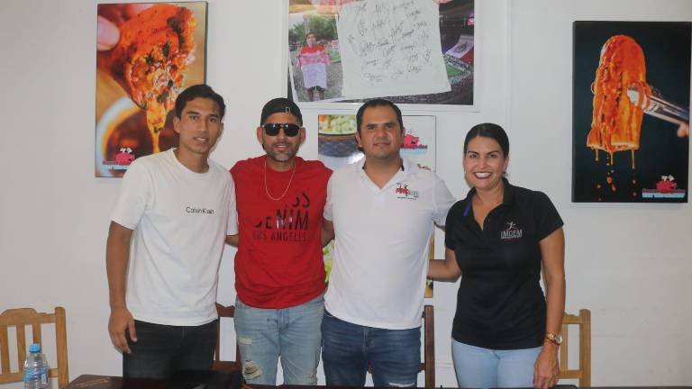 En rueda de prensa es presentado el club de futbol villaunense.