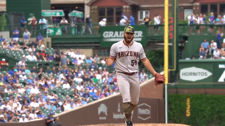 Humberto Castellanos aceptó tres carreras y cinco hits.