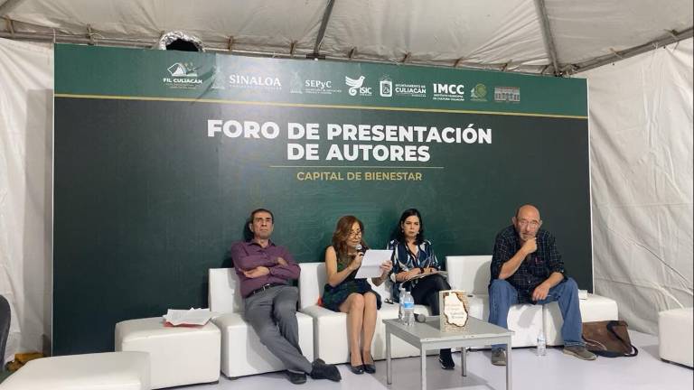 Samuel Ojeda, Elizabeth Moreno, Gabriela Riveros y Eduardo Antonio Parra.
