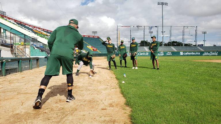 Cañeros de Los Mochis cumplió su tercer día de pretemporada en el Emilio Ibarra Almada.