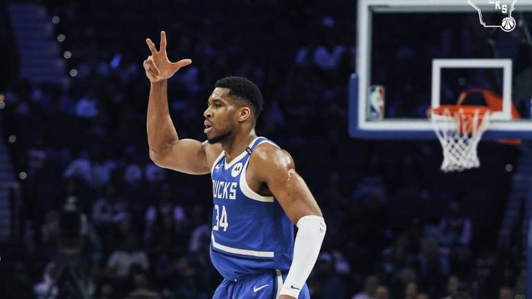 Giannis Antetokounmpo estuvo intratable.