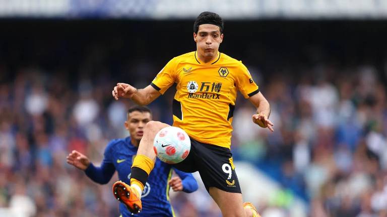 Raúl Jiménez jugó los 90 minutos con los Wolves.