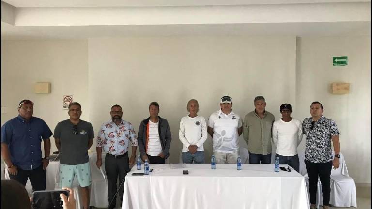 La Asociación de Surfing del Estado Sinaloa presenta a su nueva directiva.