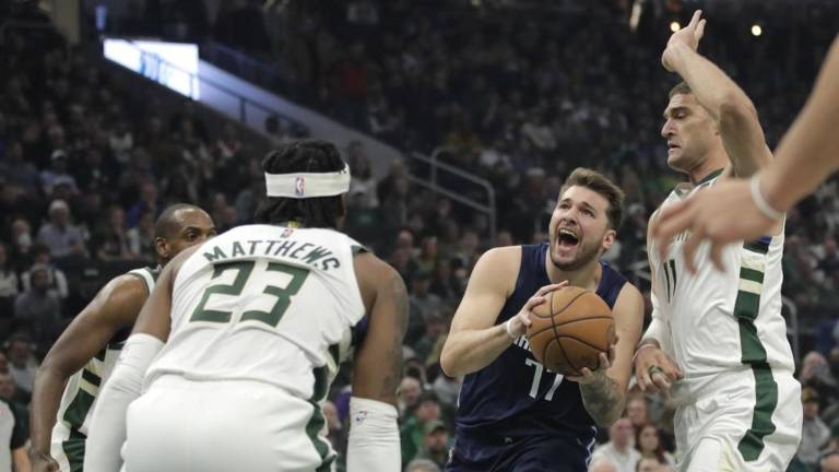 Luka Doncic estuvo en plan grande en el ataque de los Mavs.