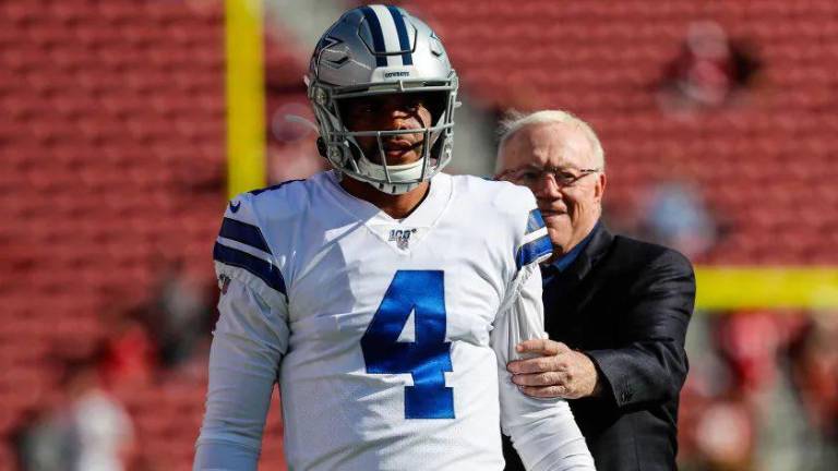 Dak Prescott no ha firmado su renovación con los Cowboys.