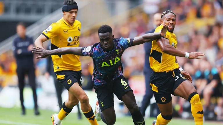El Wolverhampton Wanderers cae en el Molineux ante el Tottenham Hotspur.