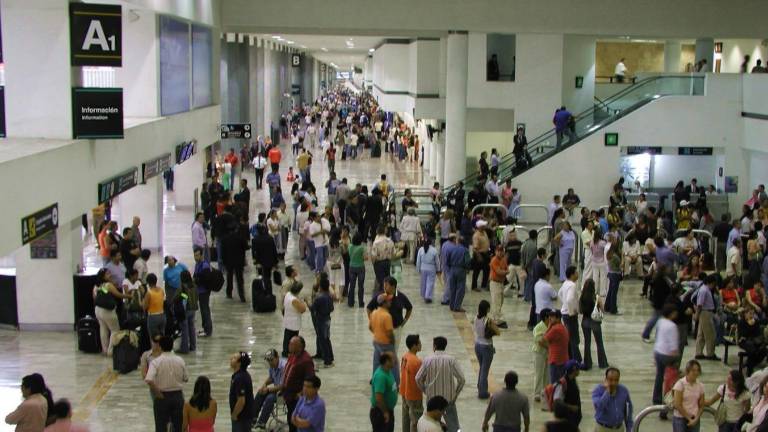 VivaAerobus, Volaris y Aeroméxico lideraron el flujo de pasajeros en el País durante el primer semestre del año.