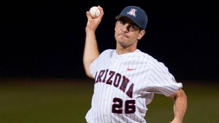 Kurt Heyer llega a Tomateros.