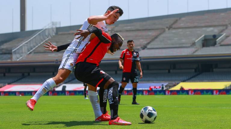 Pumas y Atlas abrieron los encuentros dominicales con empate sin goles.