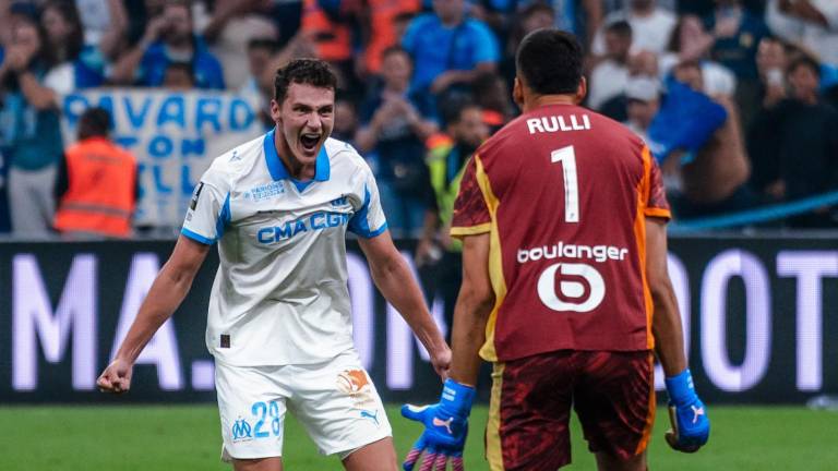 Gerónimo Rulli fue la figura del Marsella, que derrotó al PSG.
