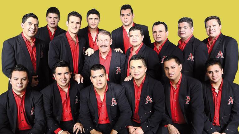La Arrolladora Banda El Limón