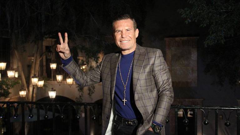 Julio César Chávez lanzó comentarios picantes durante la transmisión de la función del “Canelo” Álvarez.