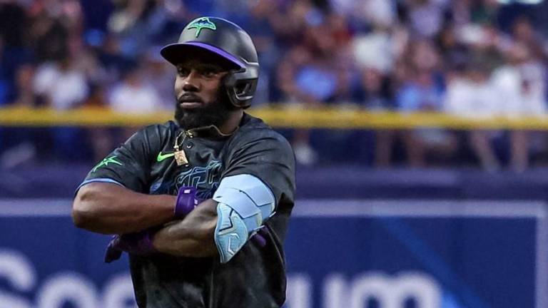 Randy Arozarena conectó cuadrangular clave para el triunfo de los Rays.