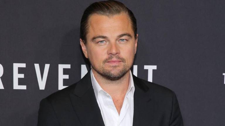 Leonardo DiCaprio estrena romance.