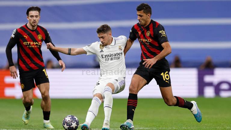 Real Madrid no pudo mantener la ventaja en casa ante Manchester City.