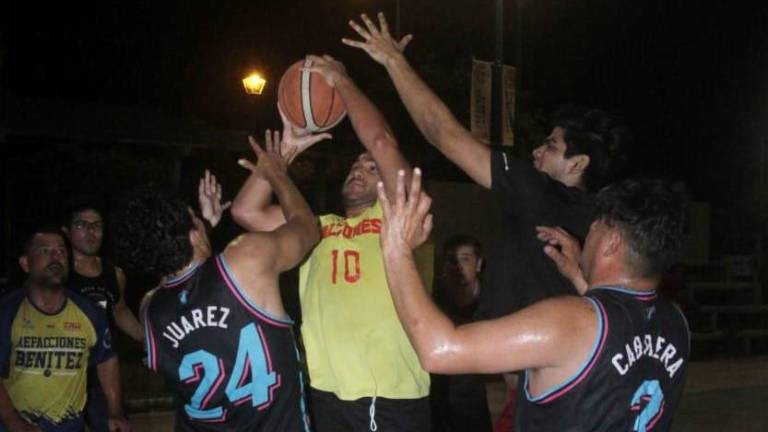 Las acciones del torneo que se celebra en Casa Hogar están en gran nivel.