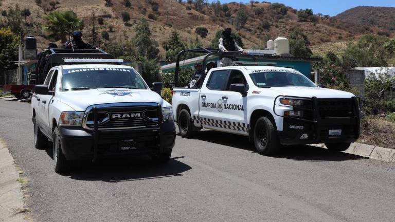 Corporaciones locales y federales participan en operativos de seguridad.