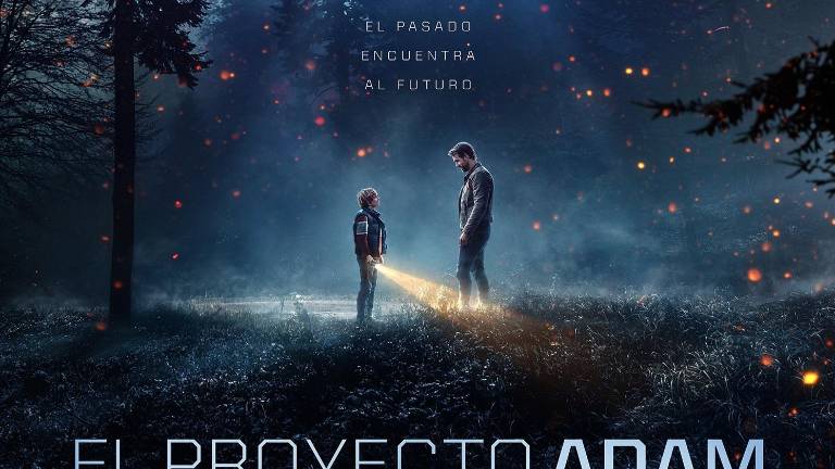 Ryan Reynolds se encuentra con su yo del pasado en ‘The Adam Project’.