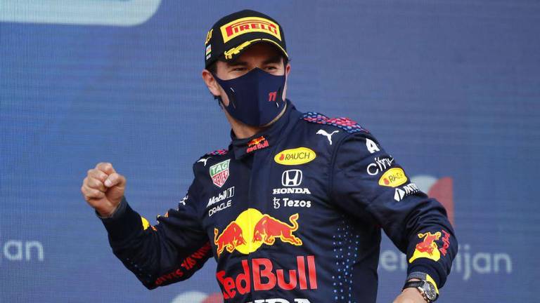 Sergio “Checo” Pérez fue tercero en una gran campeón ante Valtteri Bottas.