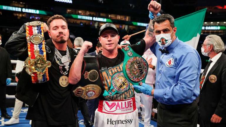 Saúl “Canelo” Álvarez ahora va ante Billy Joe Saunders.