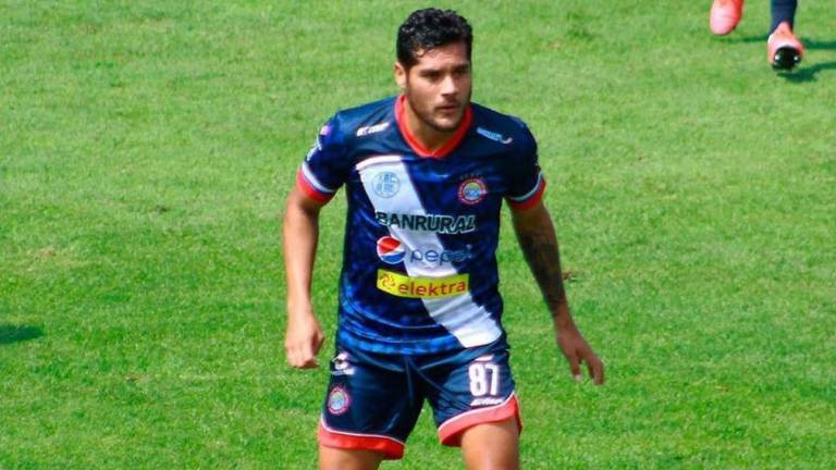 El sinaloense Javier “Chuletita” Orozco desató la campal en Guatemala.