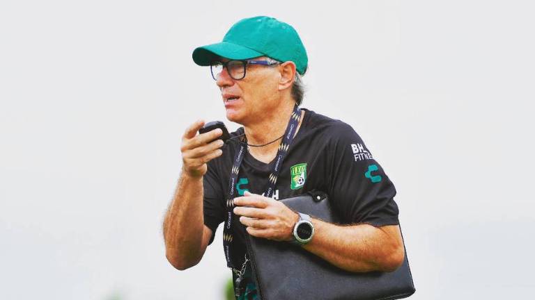 Ariel Holan se va del León.